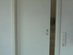 Schiebetür aus Holz